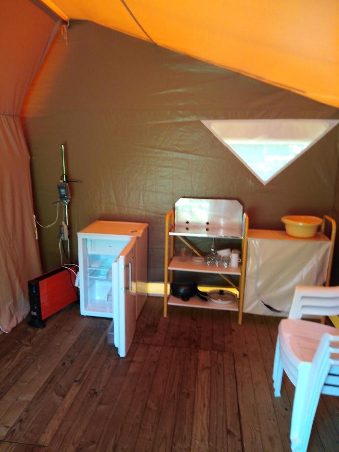Tente Canadienne Marcilly-Sur-Vienne Extérieur photo